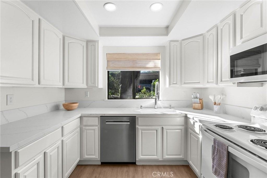 31291 E Nine Dr #29F - Photo 7 of 34