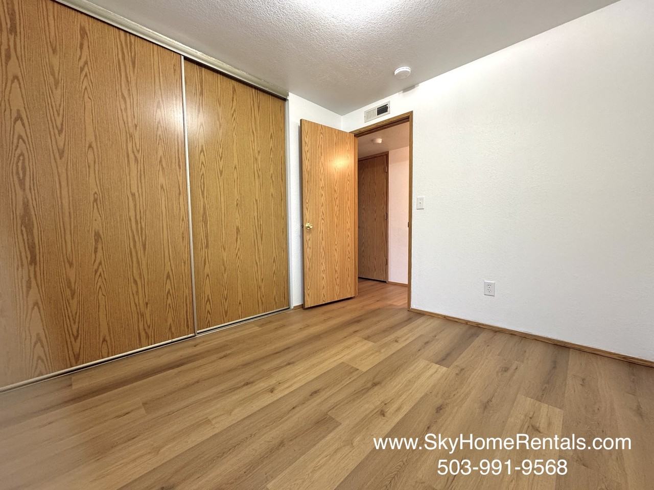 4661 Bohannon Court Northeast - Photo 6 of 15