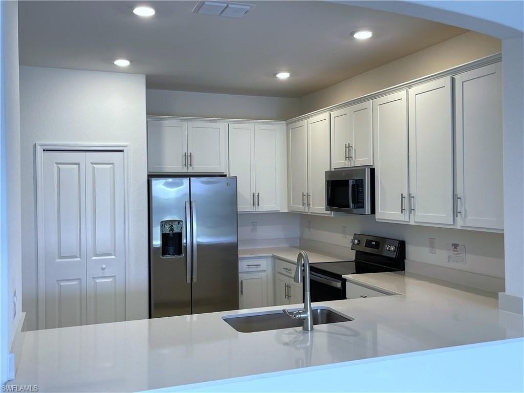 2176 Dragonfruit Way - Photo 3 of 12