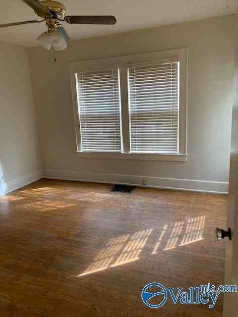 608 California St Se - Photo 6 of 12