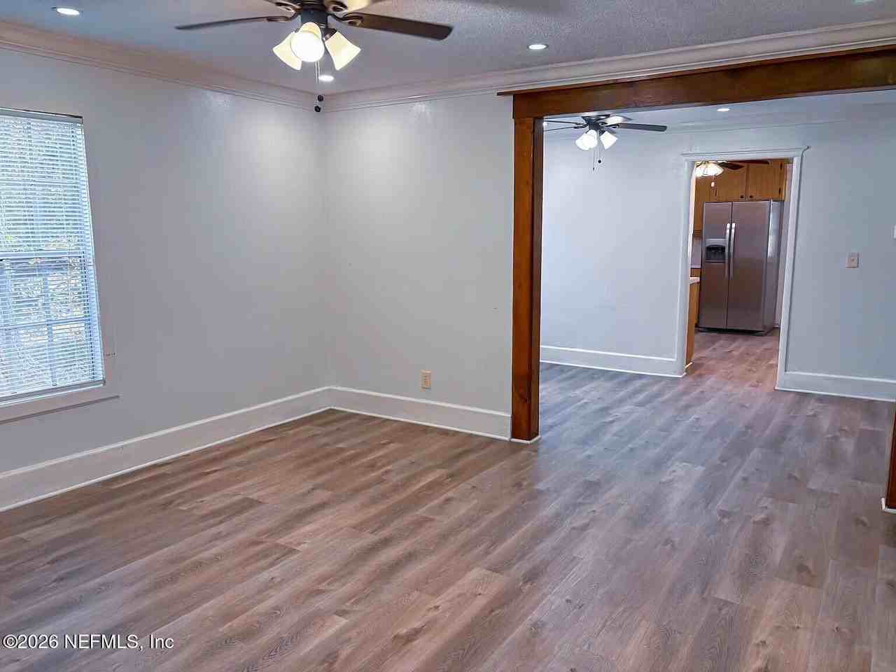 5306 Potomac Ave - Photo 2 of 17