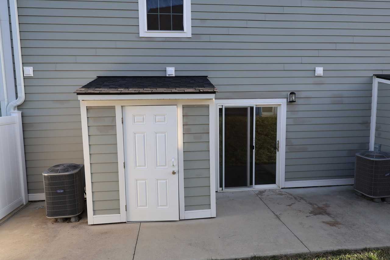 212 Terrace Dr #212 - Photo 2 of 36