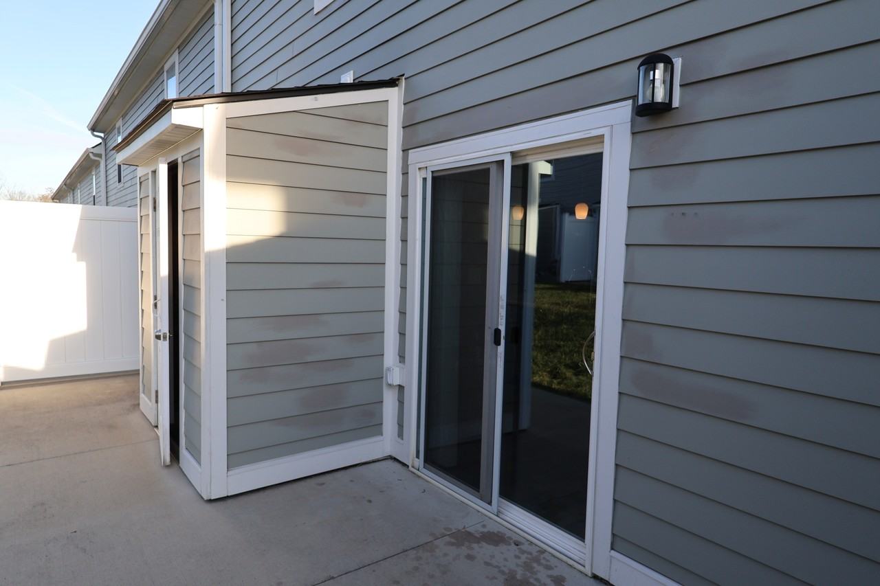 212 Terrace Dr #212 - Photo 3 of 36