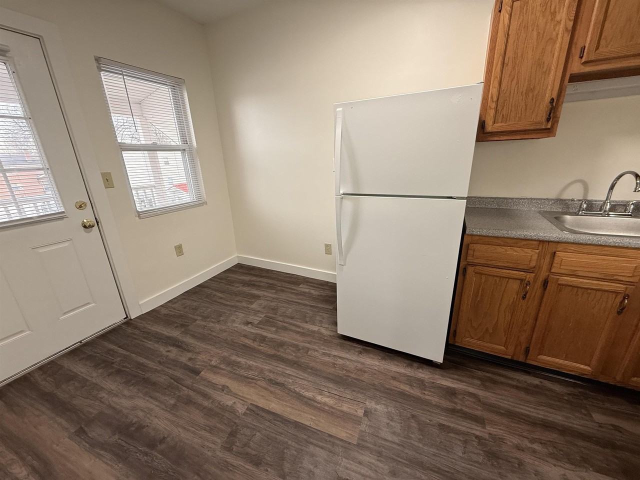 191 Turner St #2E - Photo 6 of 30