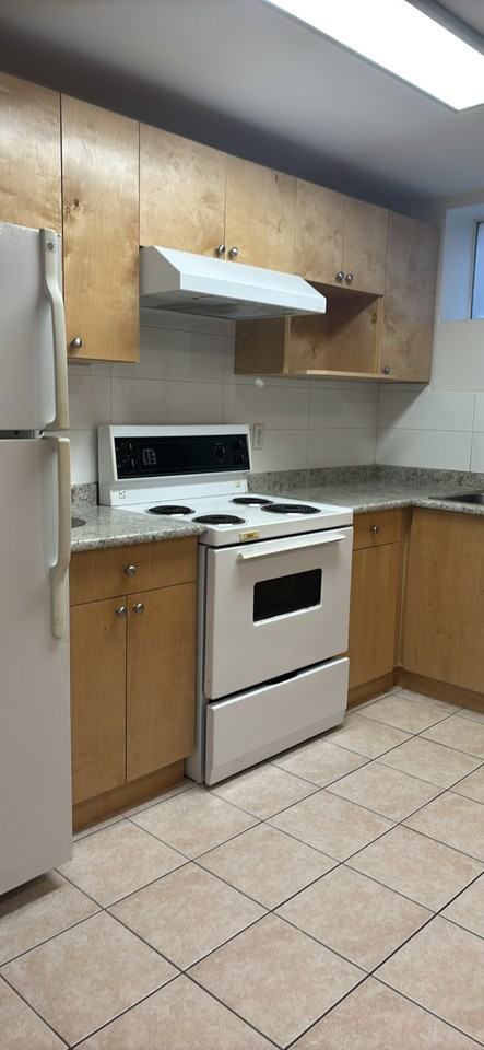 E 49th Ave & Victoria Dr - Photo 3 of 6