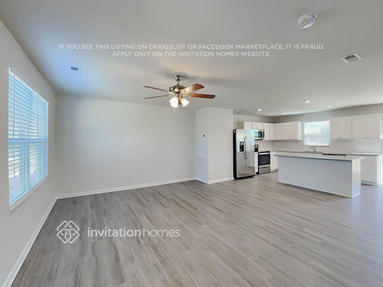 3015 Bouquet St - Photo 6 of 19