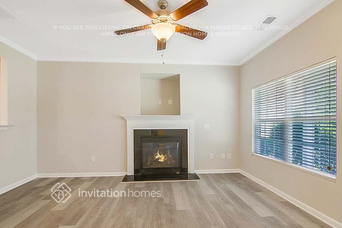 1206 Calvander Ct - Photo 5 of 27