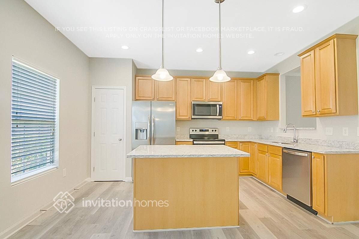 1206 Calvander Ct - Photo 7 of 27