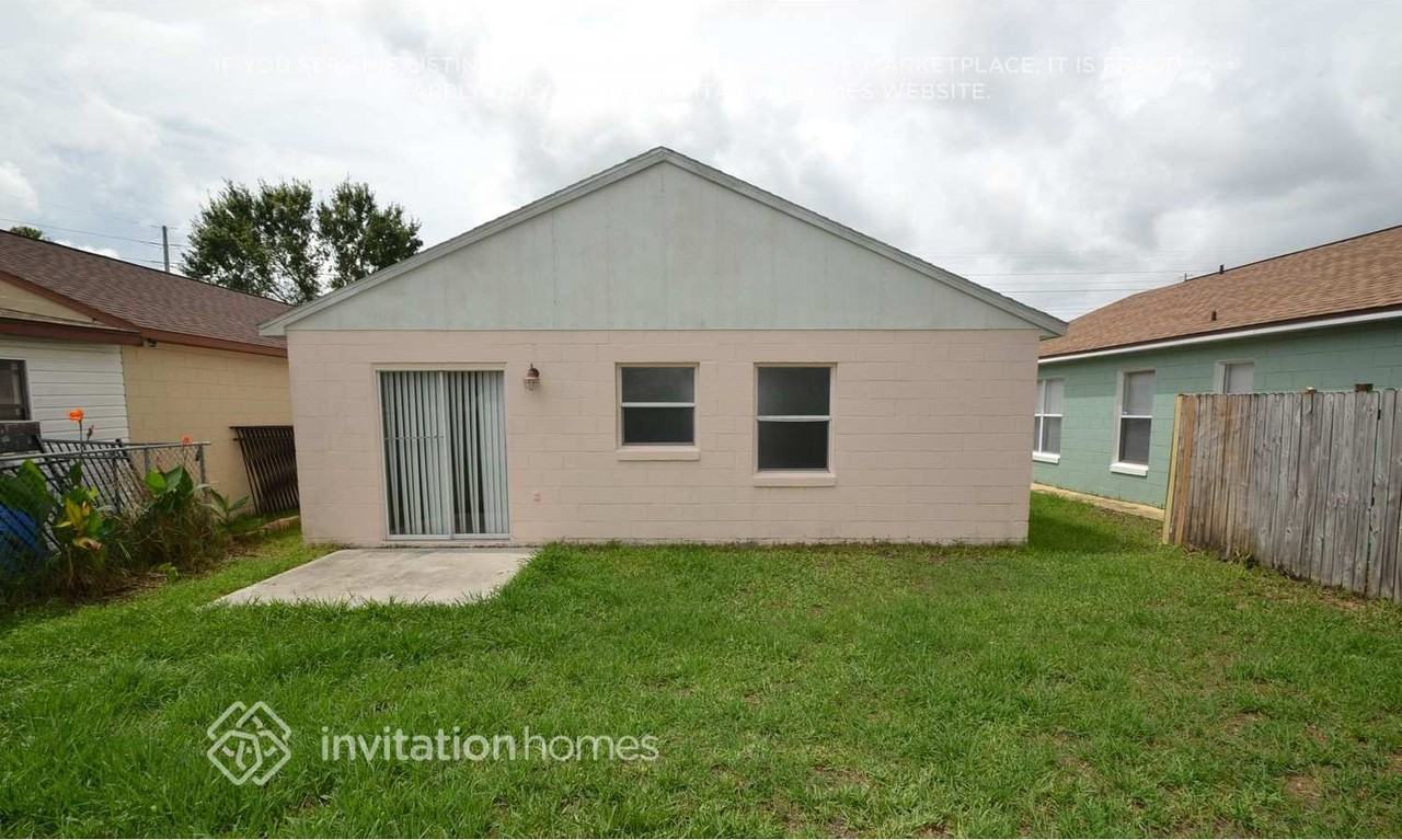 7815 Sagebrush Pl - Photo 4 of 5