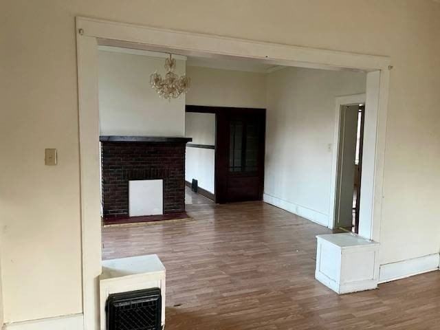 204 W Market St - Photo 4 of 6