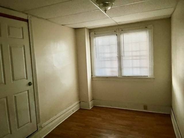 204 W Market St - Photo 5 of 6