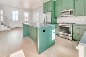 featured image of 1056 Hangar Dr