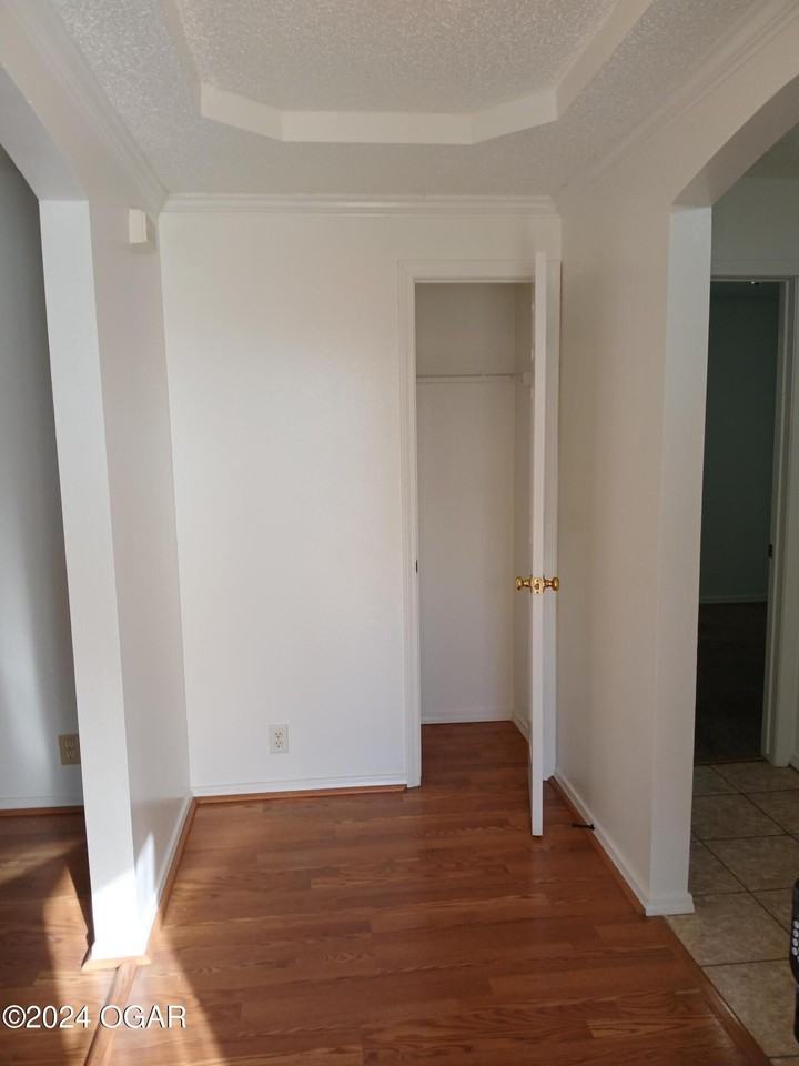 1627 South St - Photo 6 of 11