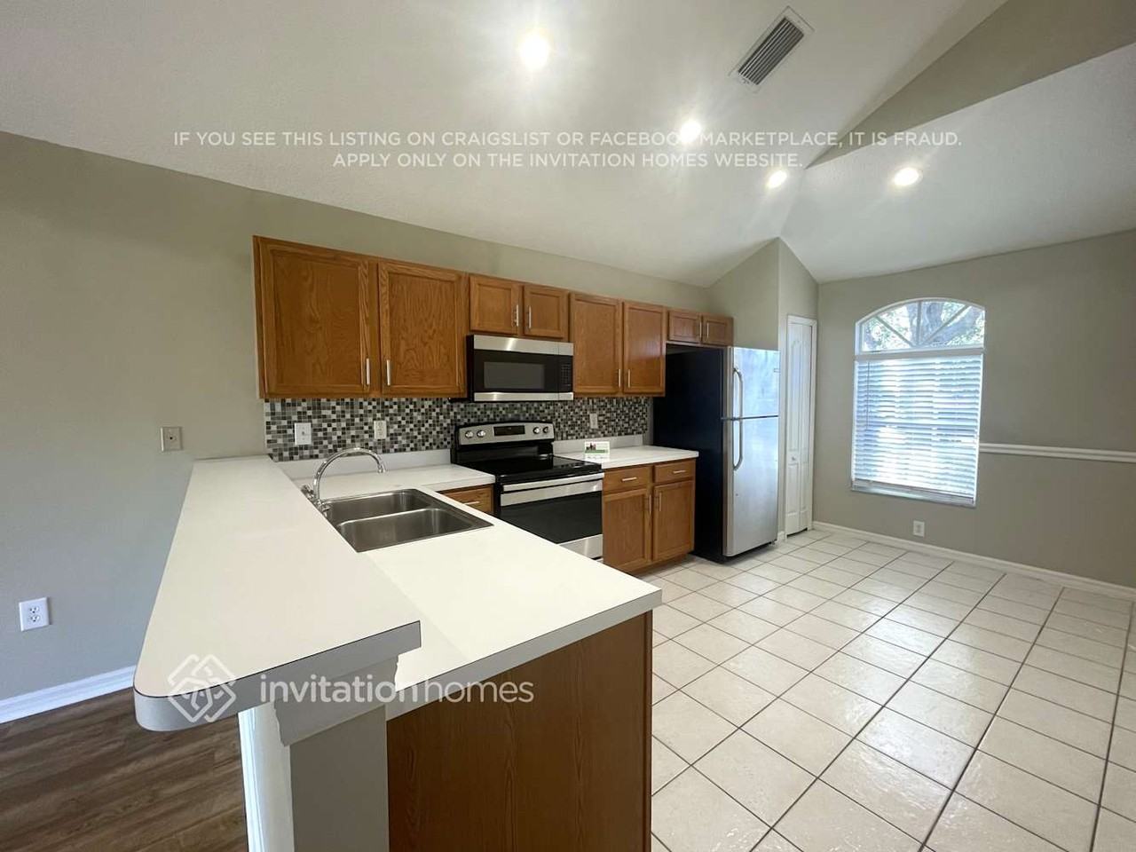 12840 Kings Lake Dr - Photo 6 of 17