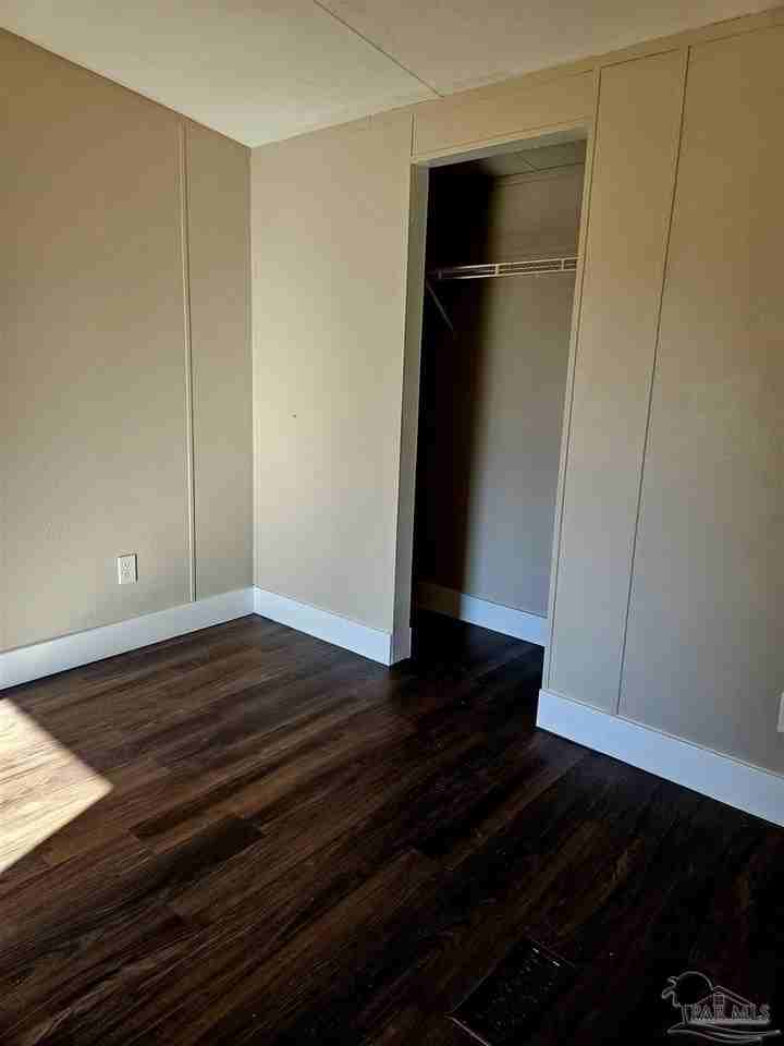 4240 Ewell St - Photo 5 of 16