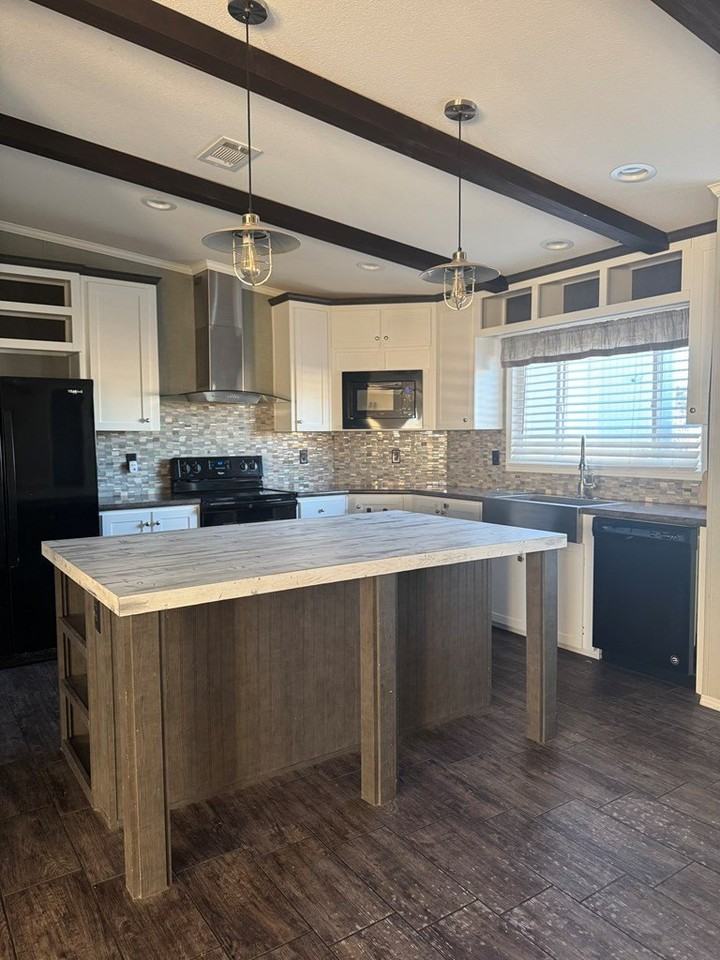 4007 N County Road 1127 - Photo 4 of 15