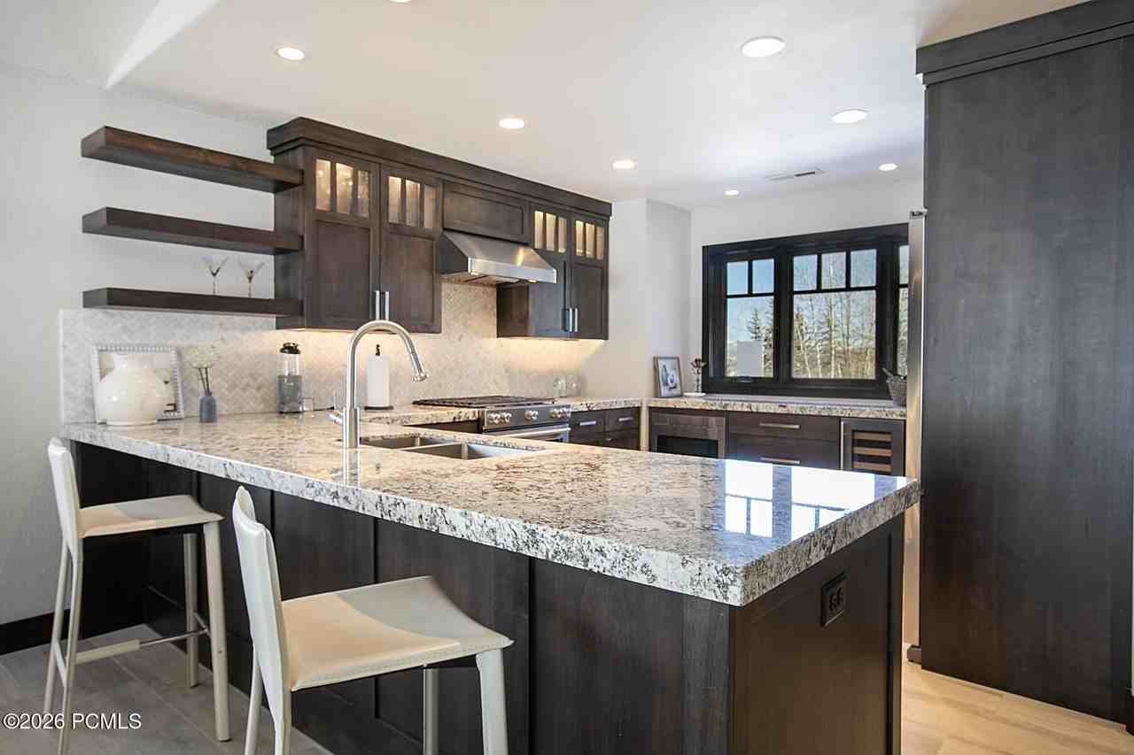 4129 Worthington Dr - Photo 6 of 22