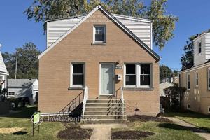 featured image of 4209 Prairie Ave