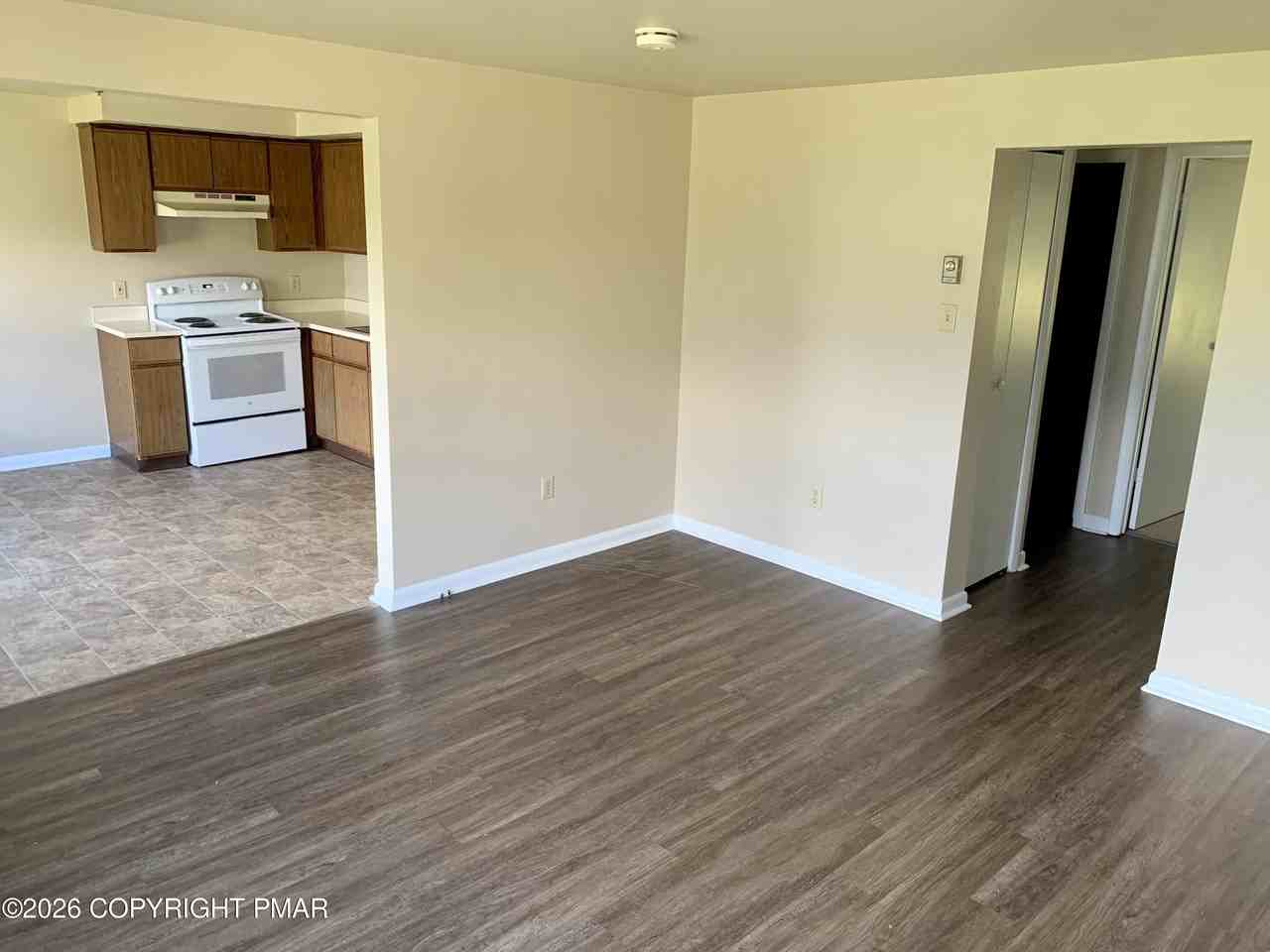 106 Madison St Apt G1 #G1 - Photo 3 of 10