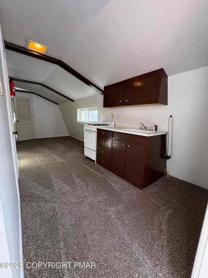 106 3rd St Unit 15 #15 - Photo 2 of 18