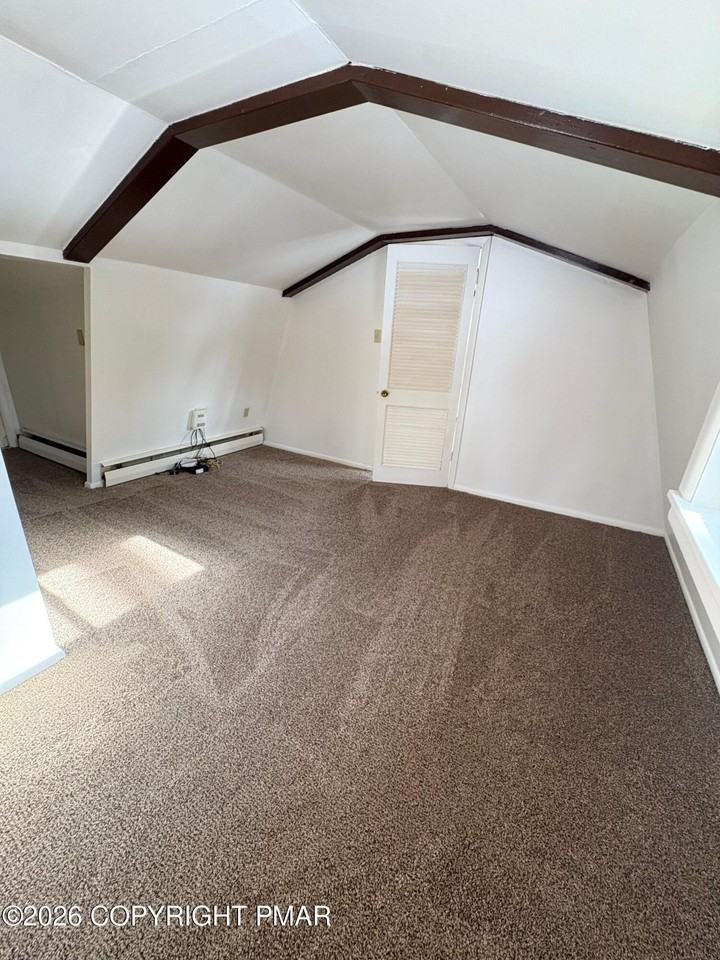 106 3rd St Unit 15 #15 - Photo 3 of 18