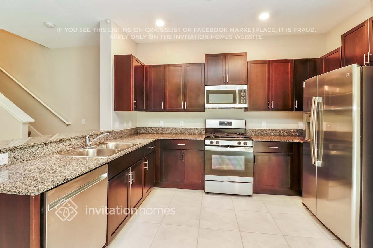 8541 Druid Oaks Ln - Photo 6 of 23