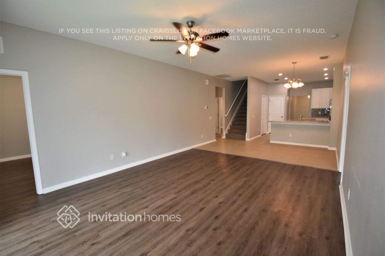 5905 Lilac Lake Dr - Photo 3 of 19