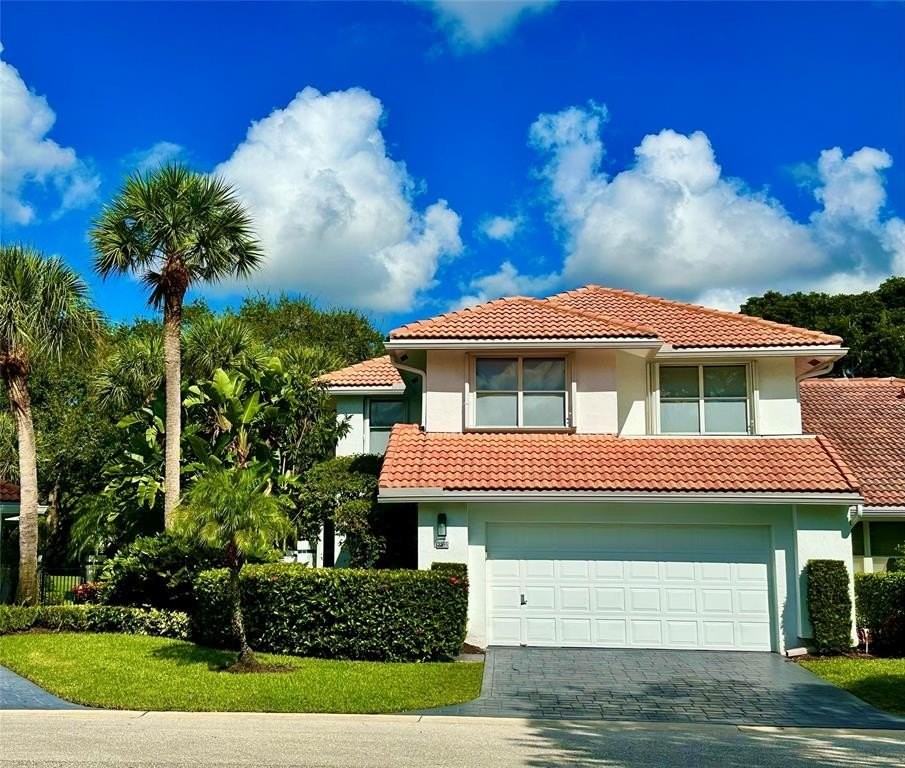 2295 Nw 53rd St - Photo 5 of 50