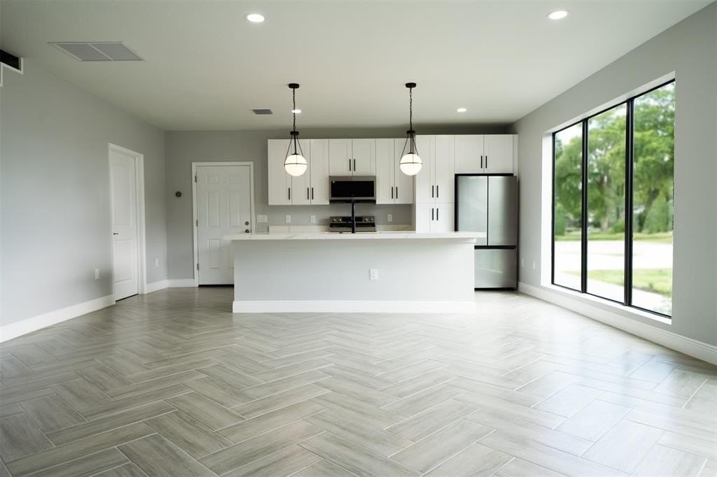 333 Nw 41st St #329 - Photo 3 of 34