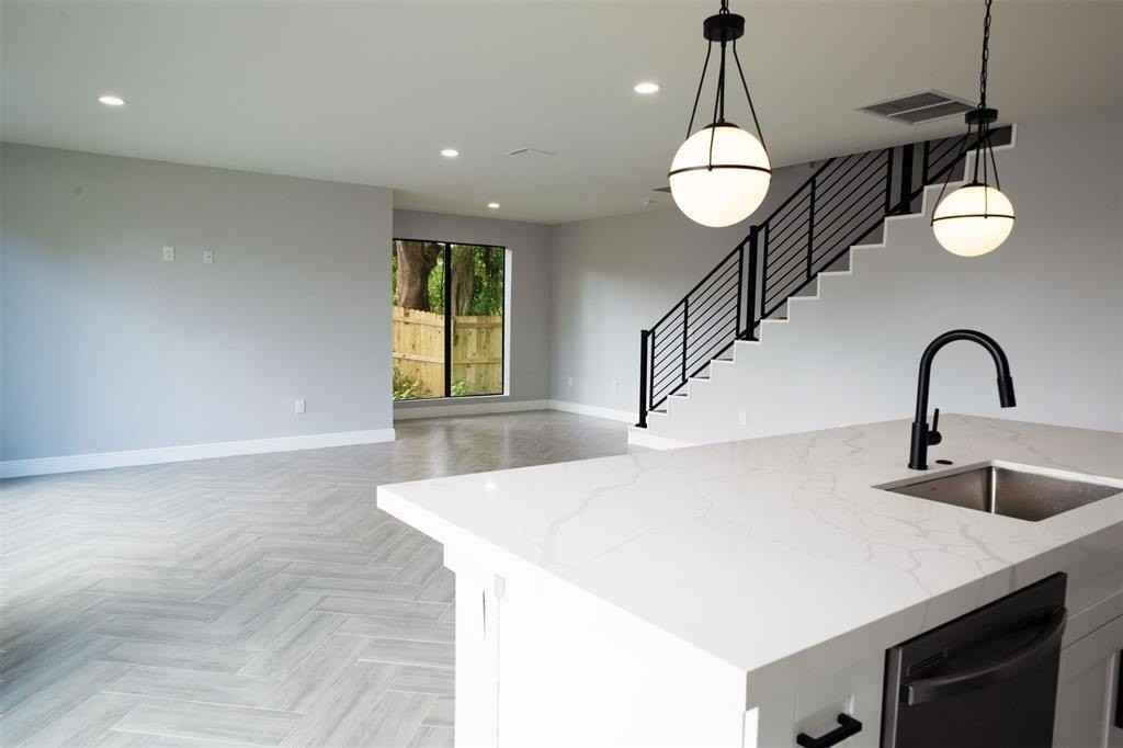 333 Nw 41st St #329 - Photo 5 of 34