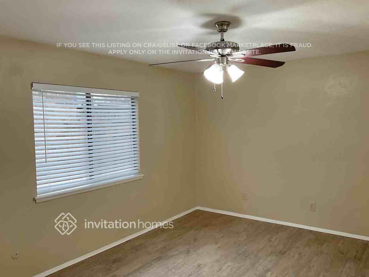 419 Timberbend Trl - Photo 6 of 12