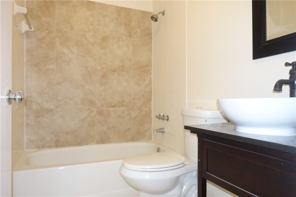 13936 Langley Pl - Photo 7 of 22