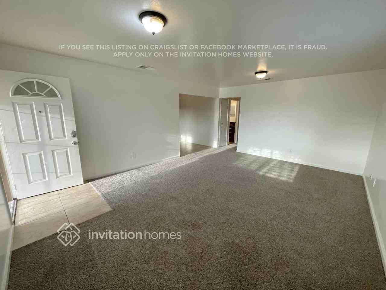 110 Tahoe Dr - Photo 2 of 15