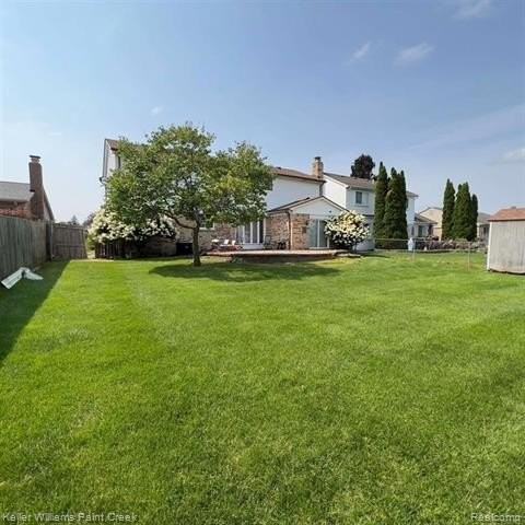 47064 Sarnus Dr - Photo 6 of 49