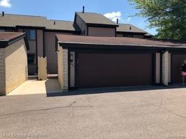 featured image of 6365 Richard Run