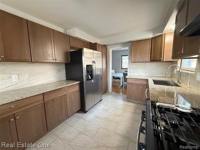 6845 Plainfield St - Photo 5 of 15