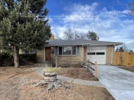 featured image of 641 E Geddes Ave