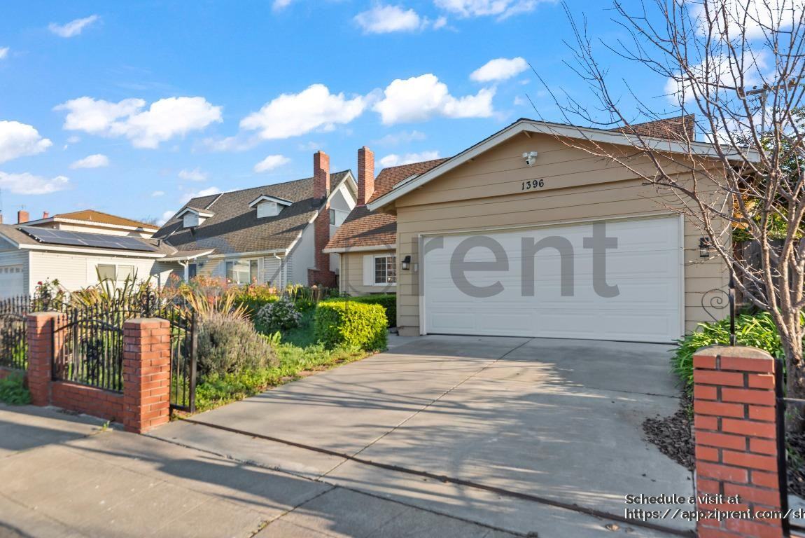 1396 Saratoga Dr - Photo 2 of 24