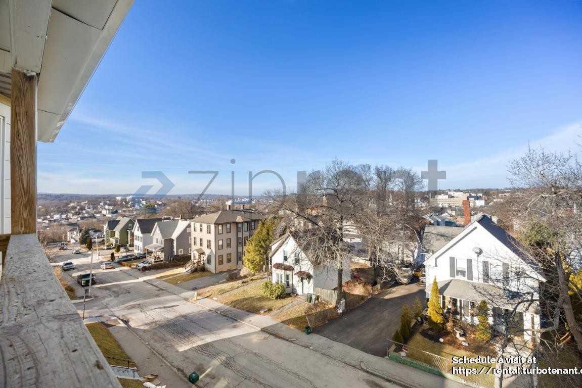 82 Green Hill Pkwy #3 - Photo 7 of 27