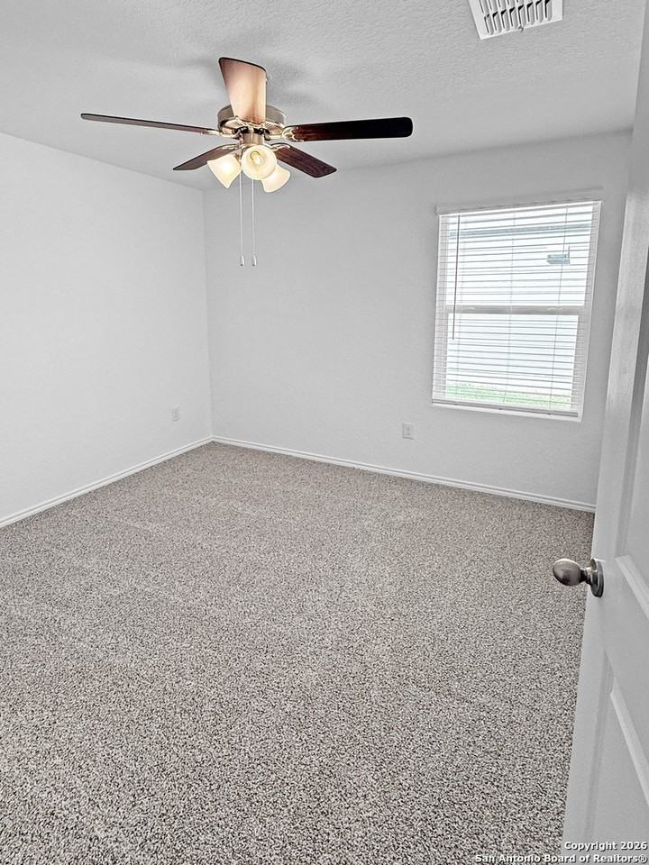 5726 Bailey Downs - Photo 3 of 24