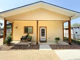 710 W Baetz unit: # 2 #2 - Photo 1 of 1