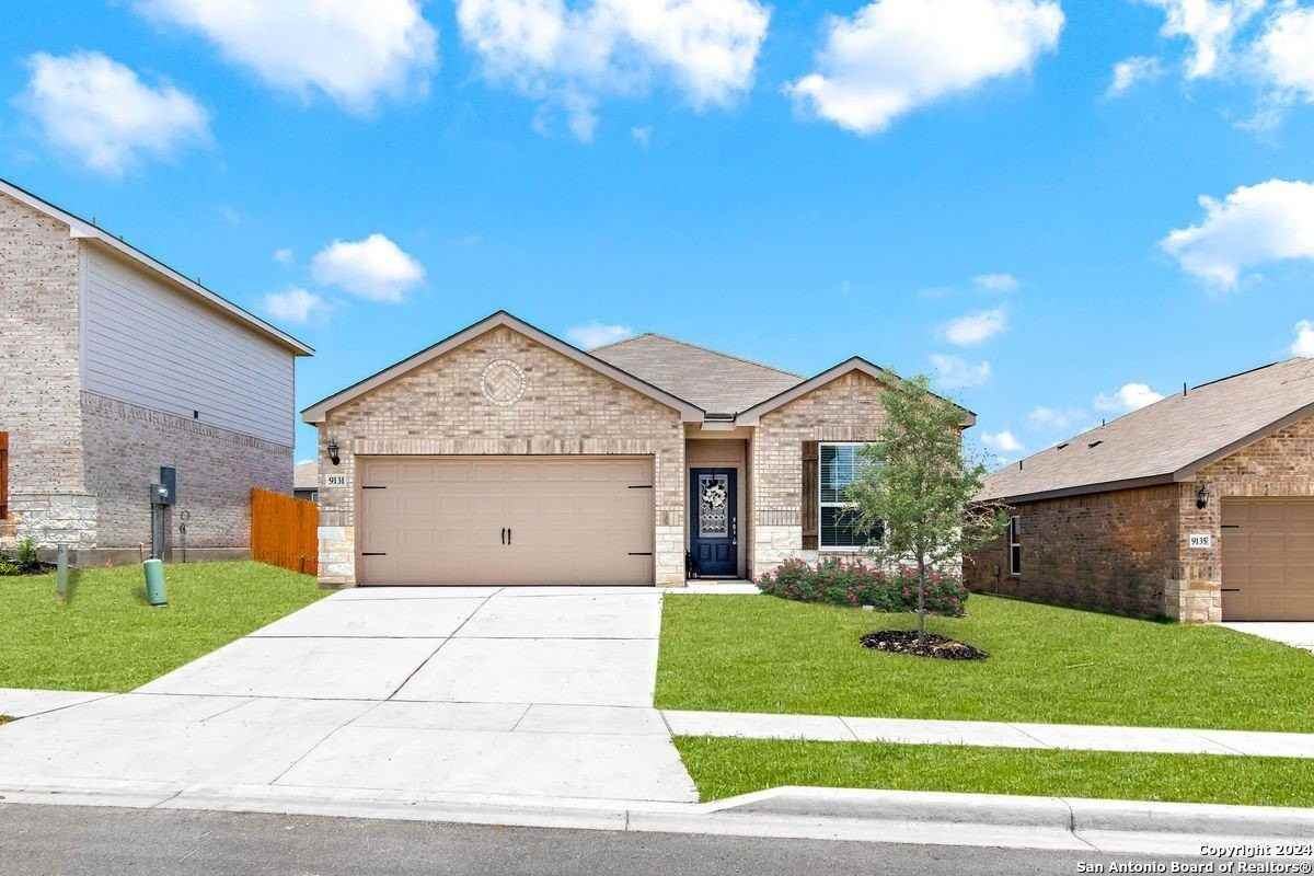 9219 Bennett Frst - Photo 2 of 23