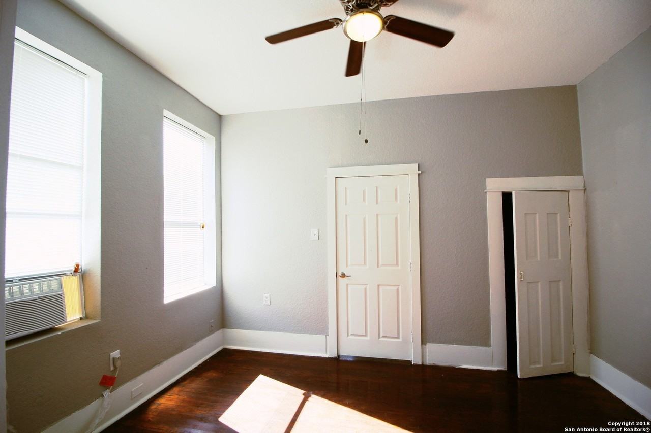 1716 N Olive St Apt 3 #3 - Photo 6 of 7