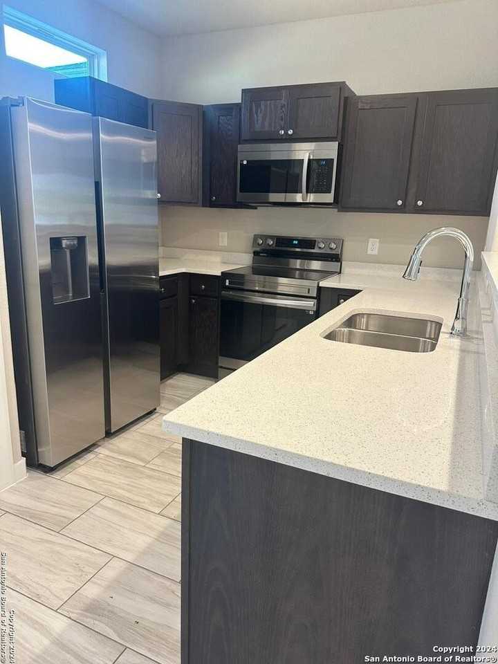 8438 Via Verona Unit 101 #101 - Photo 4 of 19