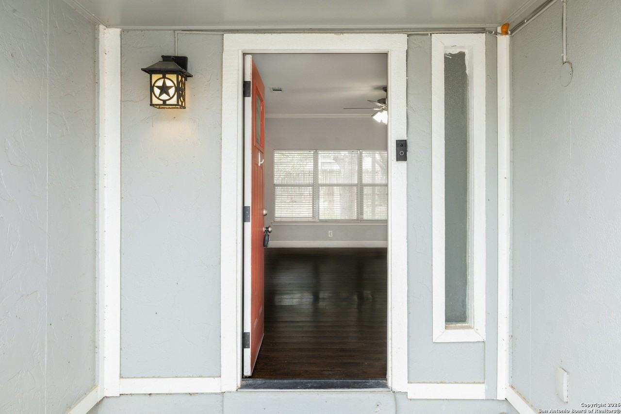 9235 Autumn Branches - Photo 5 of 36