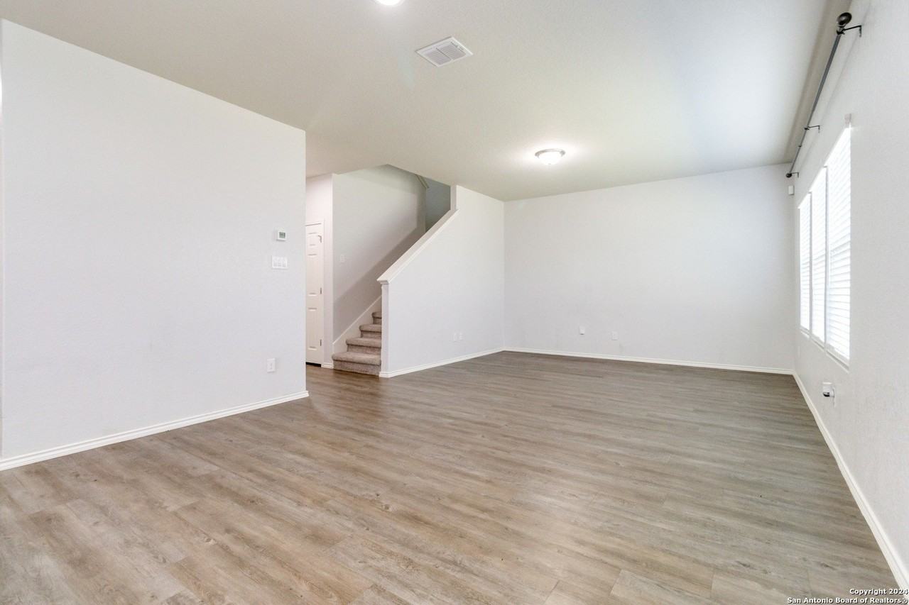 4502 Heathers Rose - Photo 5 of 18