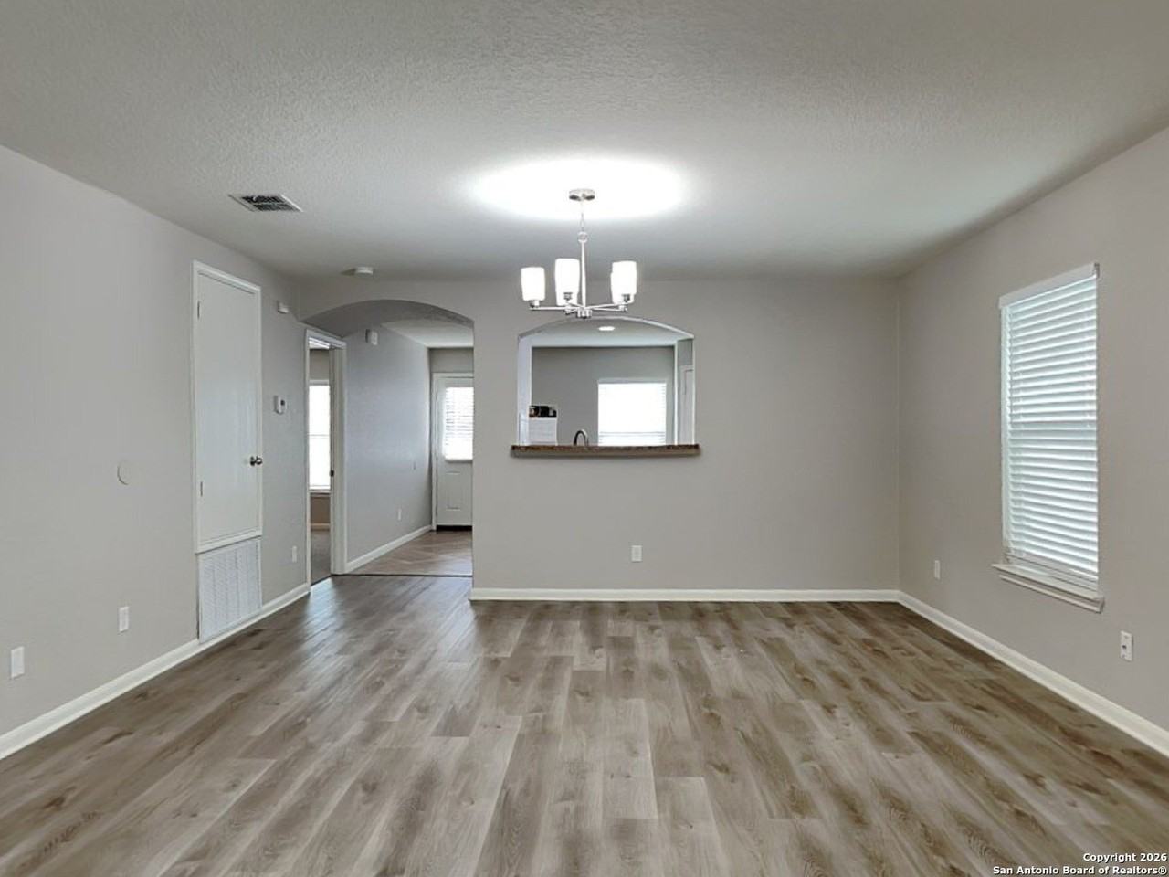 5118 Badland Beacon - Photo 4 of 18