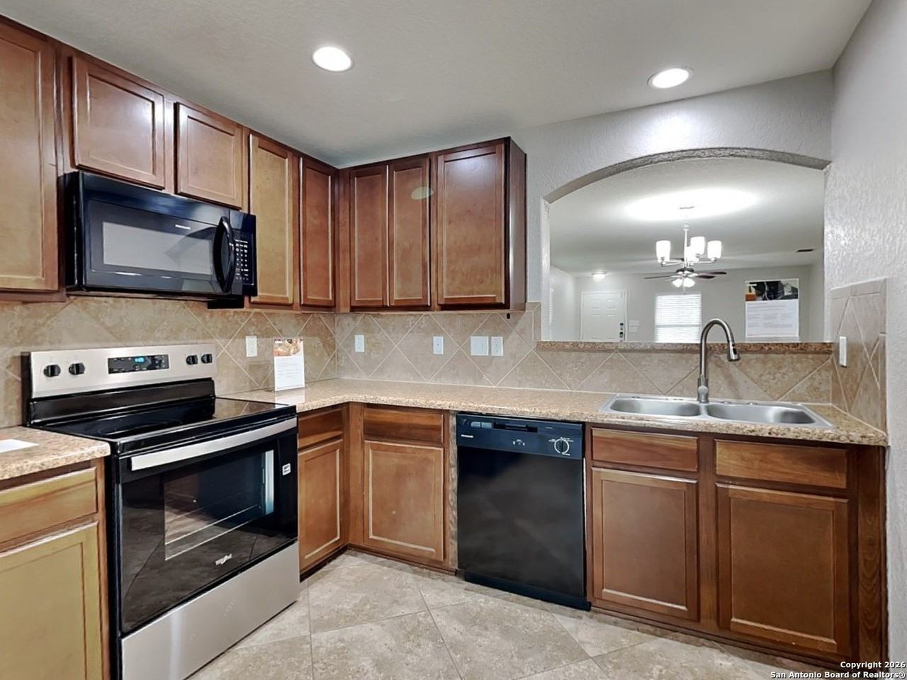 5118 Badland Beacon - Photo 5 of 18