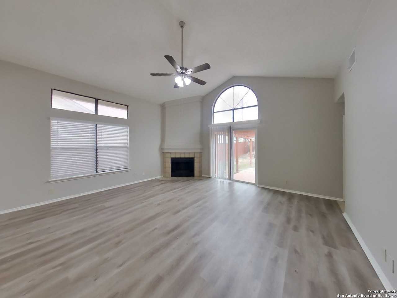 7947 Flower Trl - Photo 2 of 17