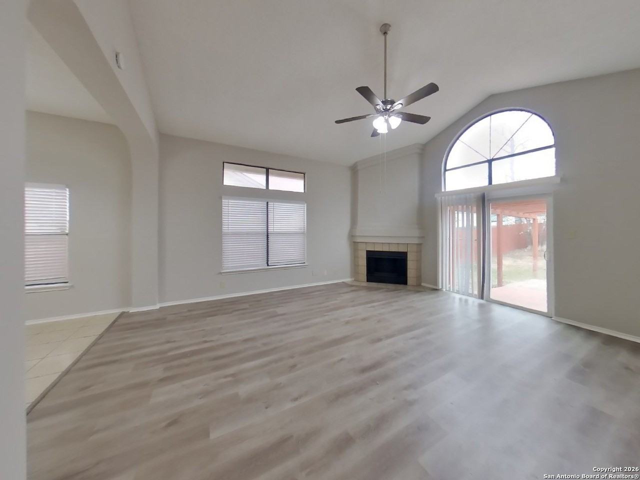 7947 Flower Trl - Photo 3 of 17